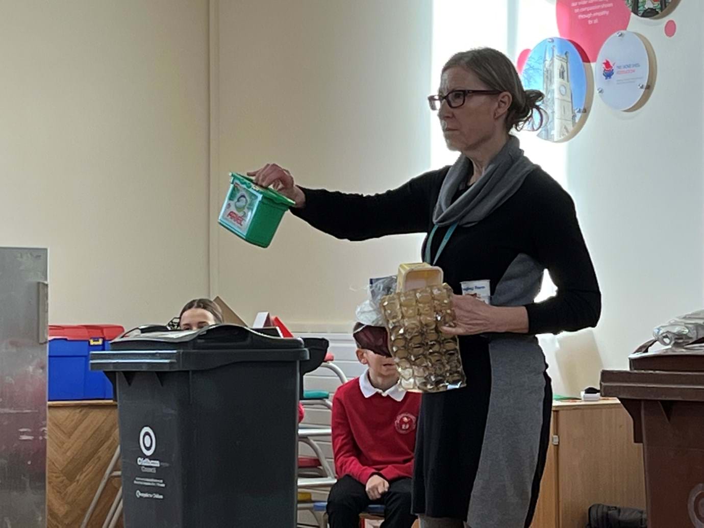 Jointly-led by FCHO's Neighbourhood Care team and Oldham Council’s Waste Management team, pupils enjoyed fun activities to bring to life the subjects of recycling and disposing of waste properly and be encouraged to help their local area.